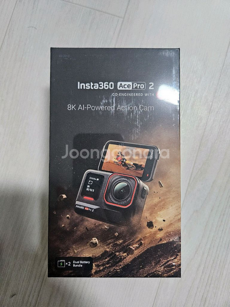 인스타360에이스프로2 듀얼배터리 새상품+ 액정보호필름--0