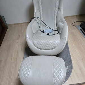 세라 젬 파우제 안마의자 바디프랜드 에이르 안마베드