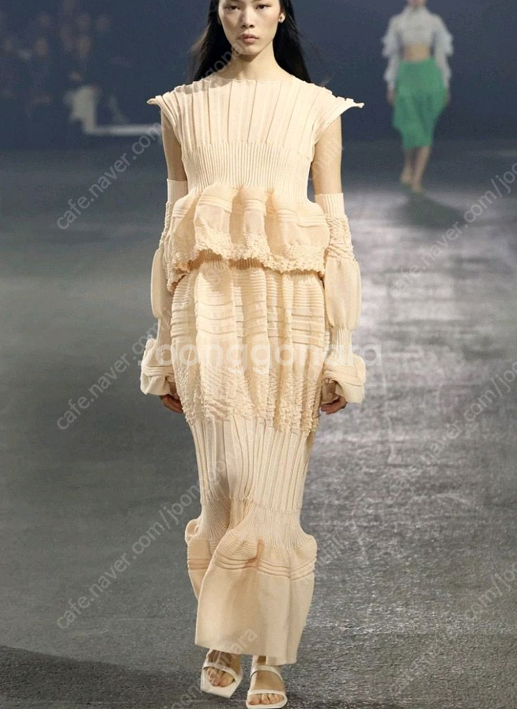 이세이미야케 아상블라주 블라우스 , 쉬폰탑--2