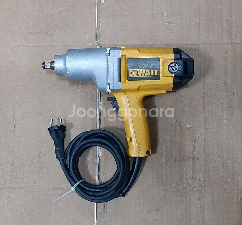 디월트 임팩렌치--0