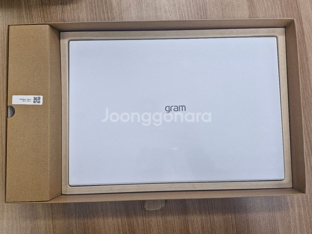 LG 그램 17인치 팝니다 윈도우 설치 및 부가제품포함--0