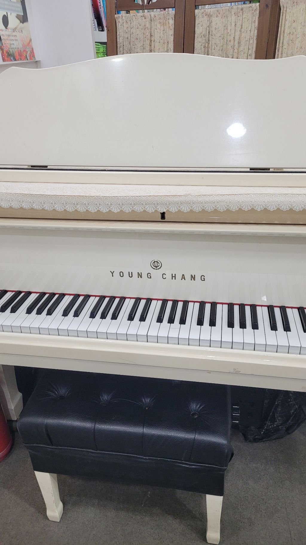 영창 그랜드피아노 G-155 (화이트)--1