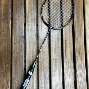 KIP SUPER POWER 101 배드민턴 라켓