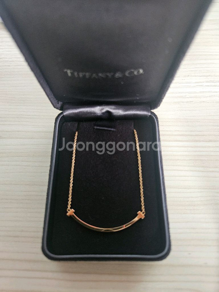 티파니앤코 스마일 T 펜던트 목걸이 스몰 로즈골드 (번--1