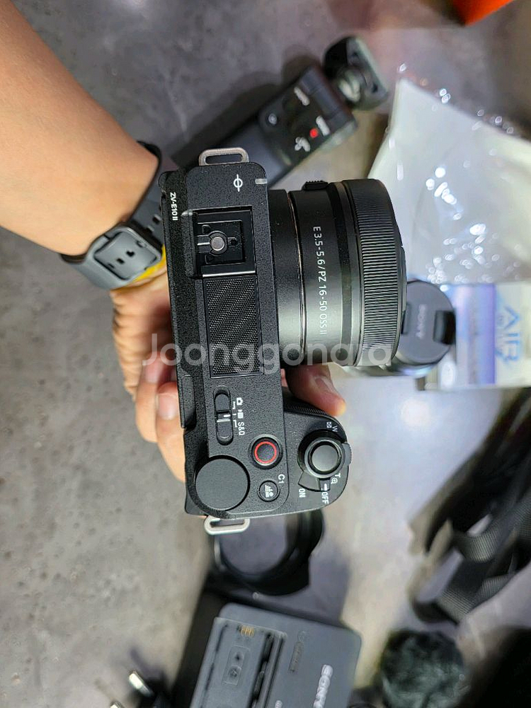 소니 ZV-E10m2+정품슈팅그립+30mm f1.8단렌--2