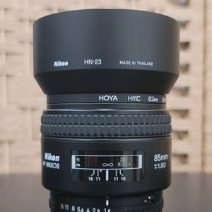 니콘 af 85mm f1.8d