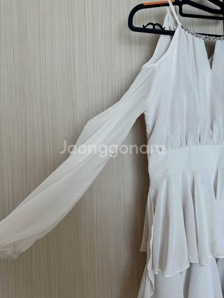 티나니 마스카포네 언발 원피스 A급 택포 8,000--7