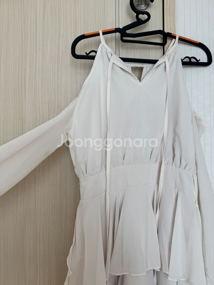 티나니 마스카포네 언발 원피스 A급 택포 8,000--12