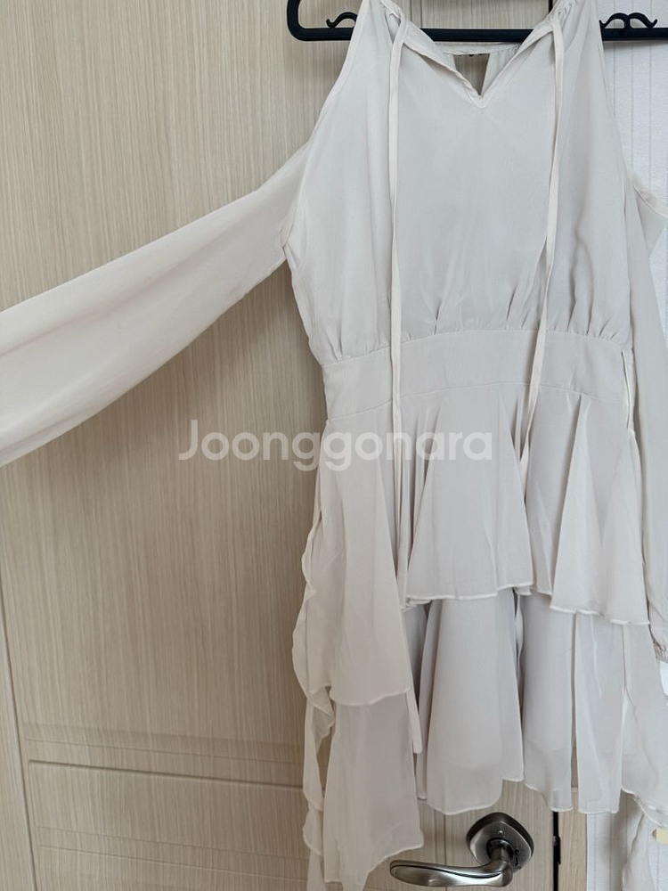 티나니 마스카포네 언발 원피스 A급 택포 8,000--13