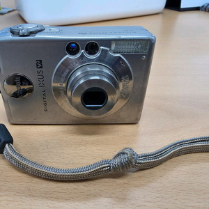 캐논 IXUS V2 빈티지 디지털카메라