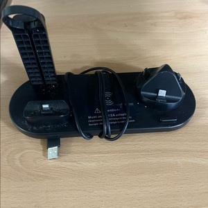 멀티 무선 충전기 충전거치대