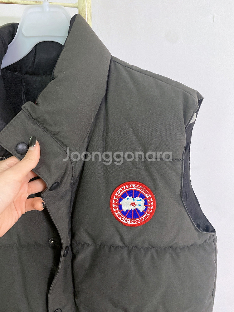 (S)캐나다구스남자패딩조끼--1