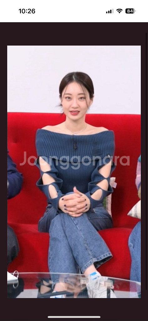 러브이즈트루 경리 컷아웃 니트 블랙--0