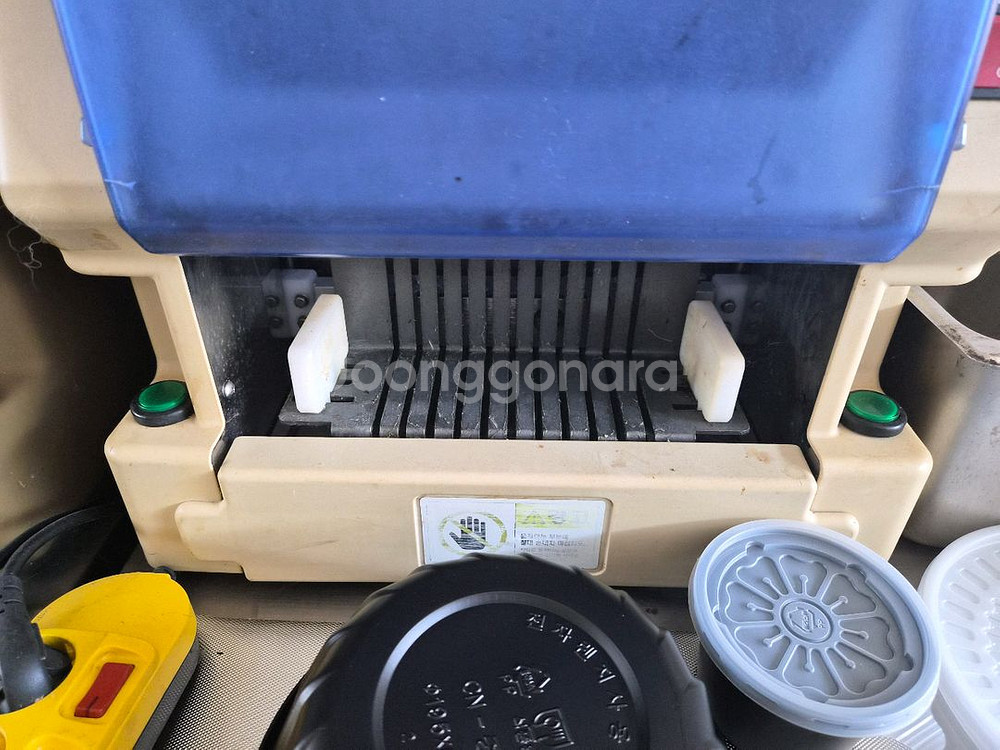 럭키로보틱스 김밥 절단기 팝니다--2