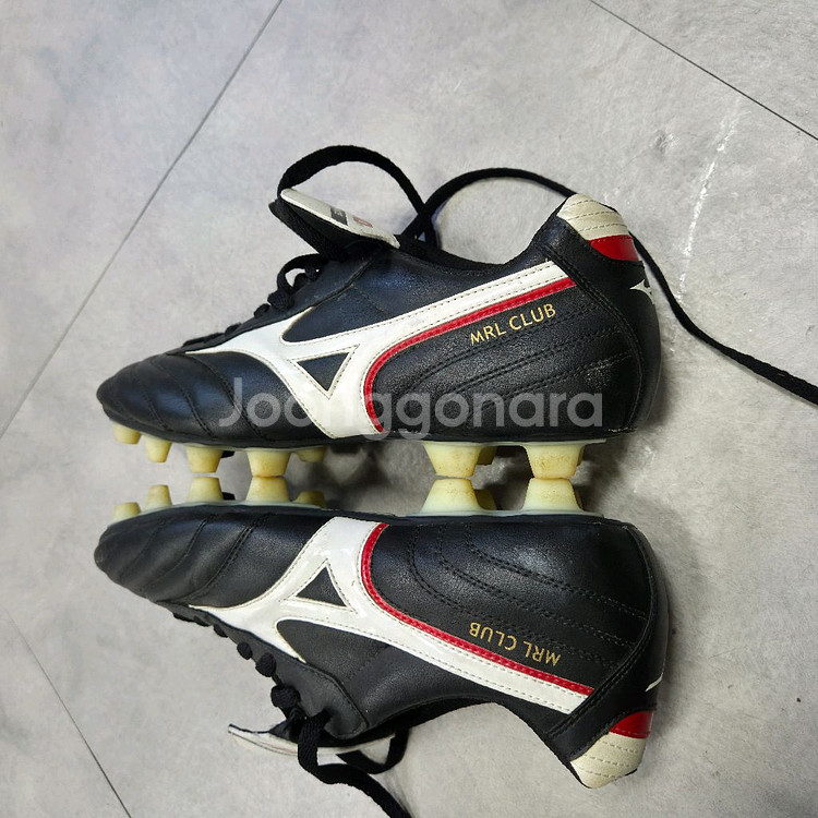 미즈노 모렐리아 클럽 MD 캥거루가죽 축구화 270--1