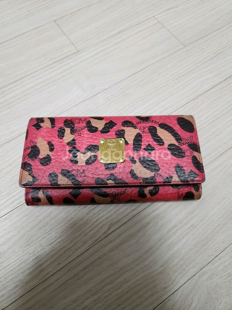 MCM 핑크 레오파드 / 호피 장지갑 [희귀]--1