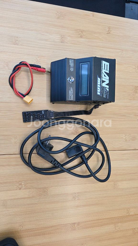 rc카 충전기 엘란미니 블랙 팝니다--1