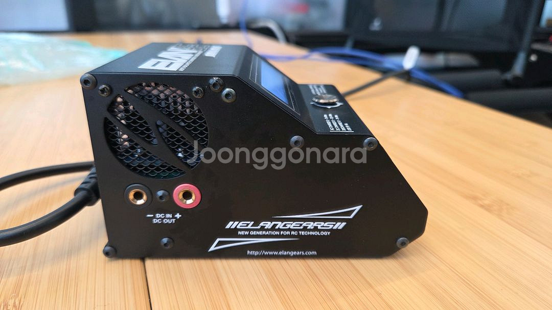 rc카 충전기 엘란미니 블랙 팝니다--3