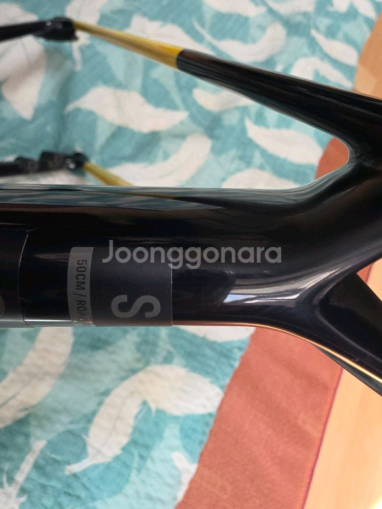 트랙 마돈slr9 8세대 가장 최신형 프레임셋 팝니다.--3