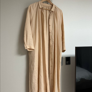 유노이아 모네드레스 베이지