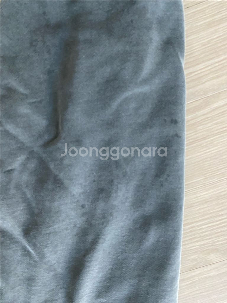 칼하트 wip 비스타 후드집업 퀼팅 안감 M사이즈--1