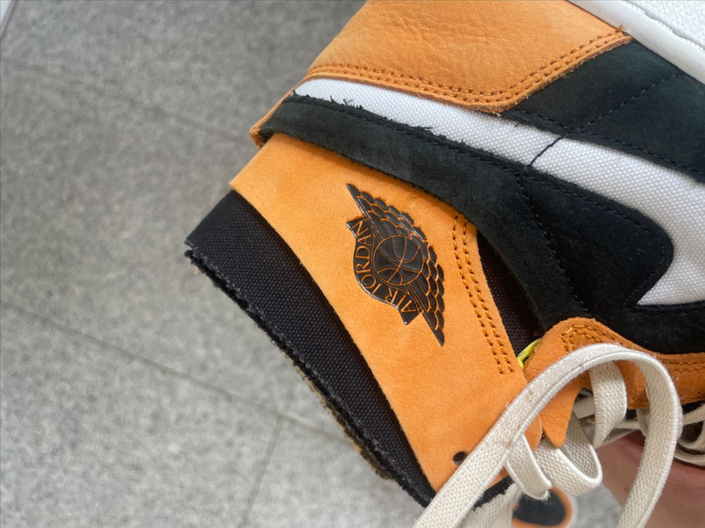 조던 1 줌 에어 컴포트 오렌지 275 이미지