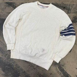 톰브라운 맨투맨 100/L