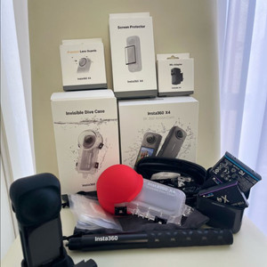 인스타360 X4 판매합니다