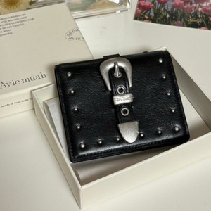 아비에무아 / 강민경 지갑