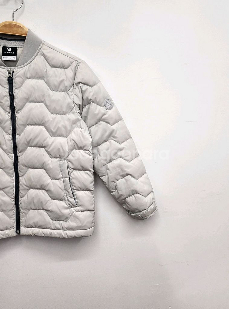 블랙야크 키즈 경량패딩 (145사이즈)--2