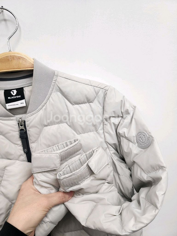 블랙야크 키즈 경량패딩 (145사이즈)--4