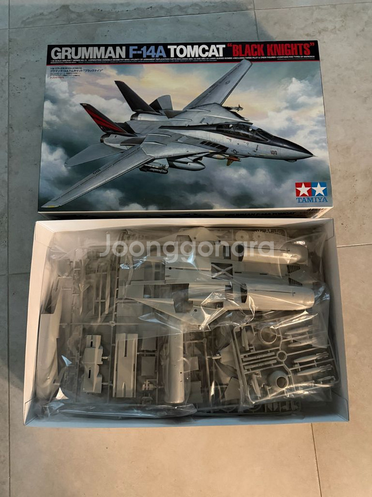 타미야 F-14A 톰캣 블랙나이츠 팝니다--1