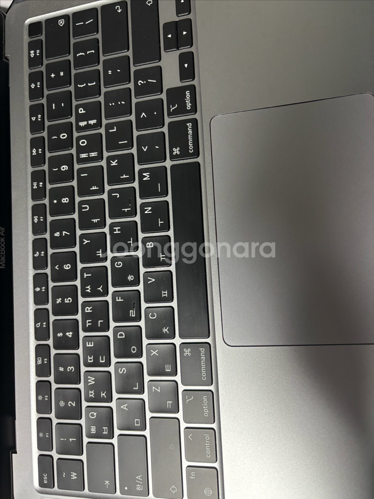 맥북 에어 m1 8g 256gb 스페이스 그레이 팝니다--2