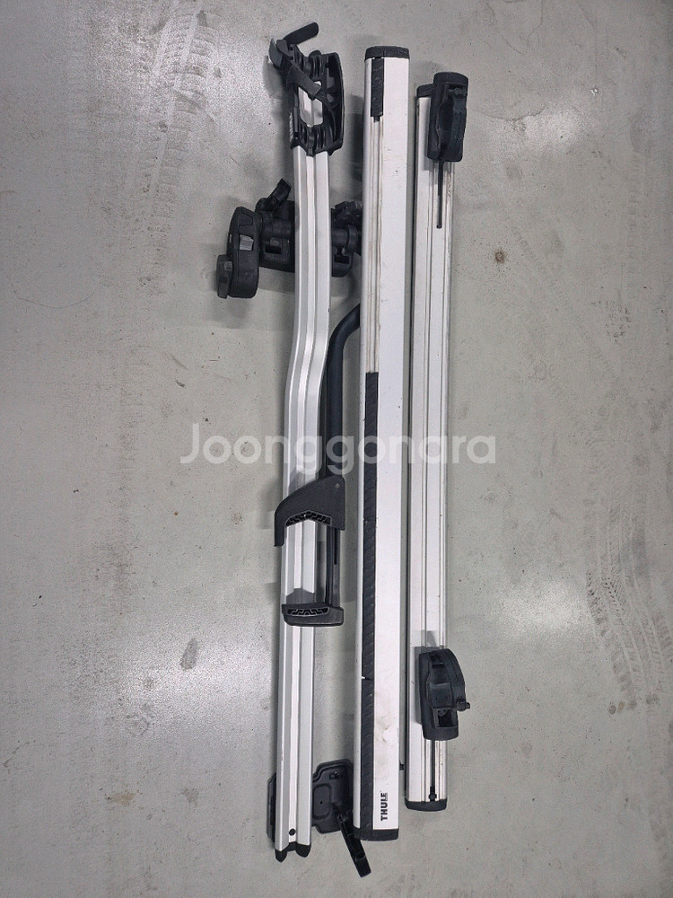 툴레 가로바(밴드형),자전거캐리어 세트 판매합니다.--0