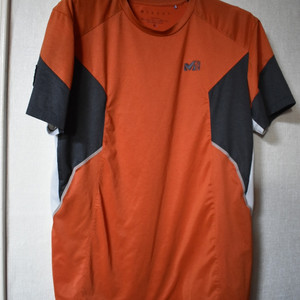 밀레 남성 반팔티셔츠 (100)