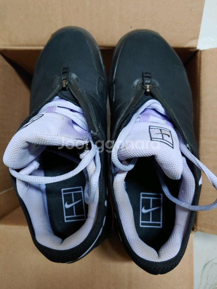 나이키 여성 테니스화 줌베이퍼X 글로브 250--2