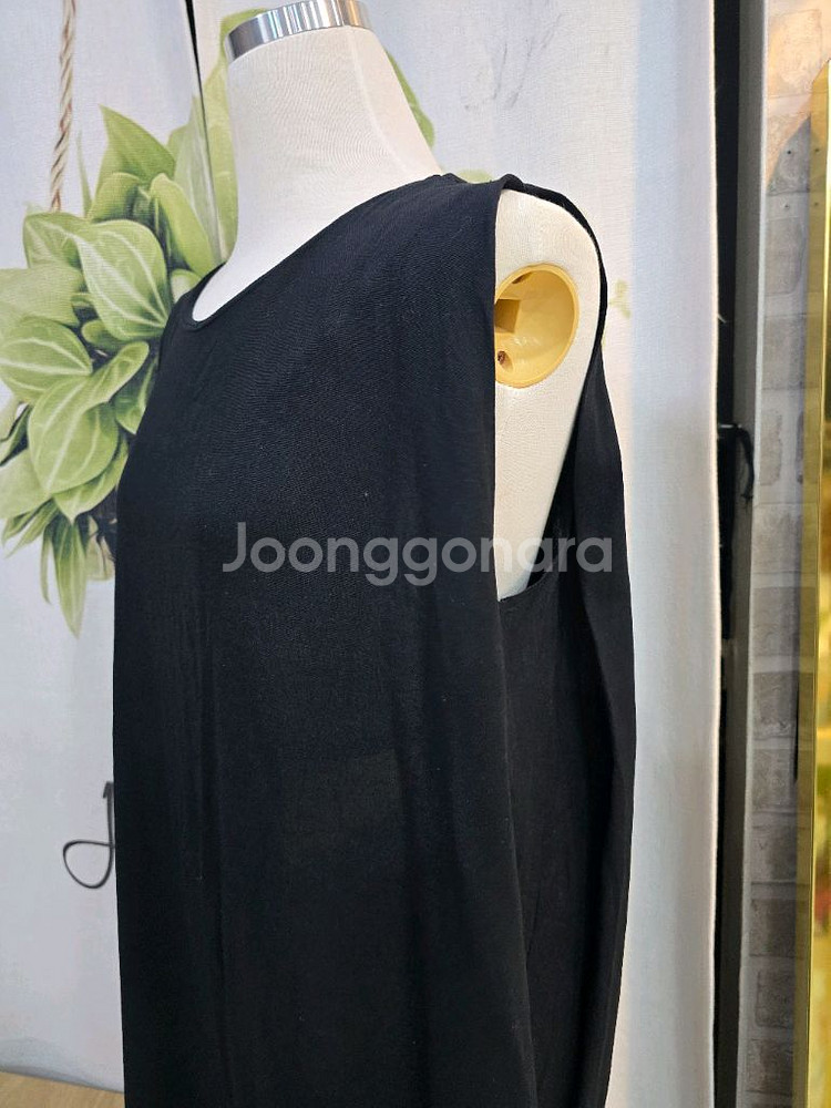 브리엘 슬리브리스 린넨원피스88 미사용--3