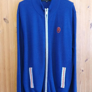 105.까스텔바작 니트 점퍼(남성)