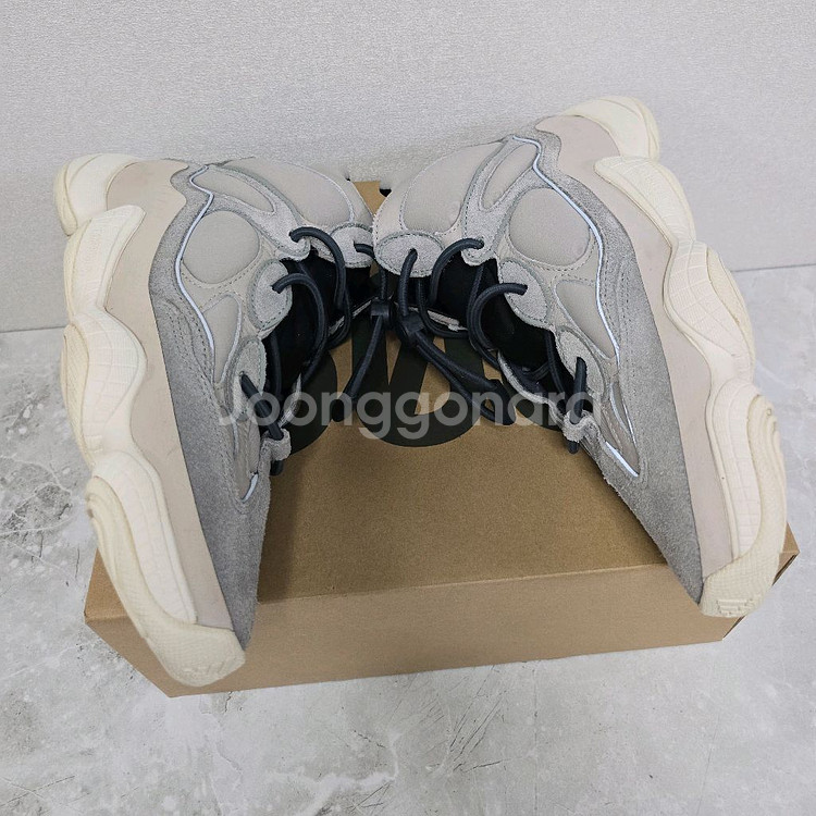 아디다스 이지 500 하이 미스트 스톤 270사이즈--3