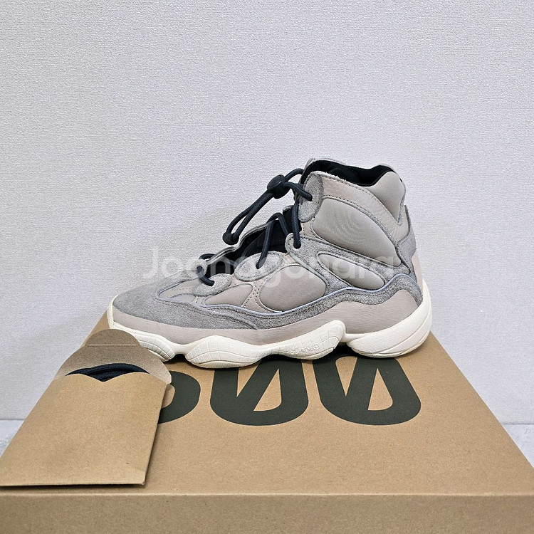 아디다스 이지 500 하이 미스트 스톤 270사이즈--0