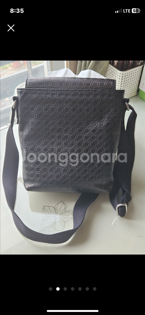 페라가모 크로스백--1