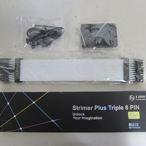리안리 STRIMER PLUS TRIPLE 8핀 케이블