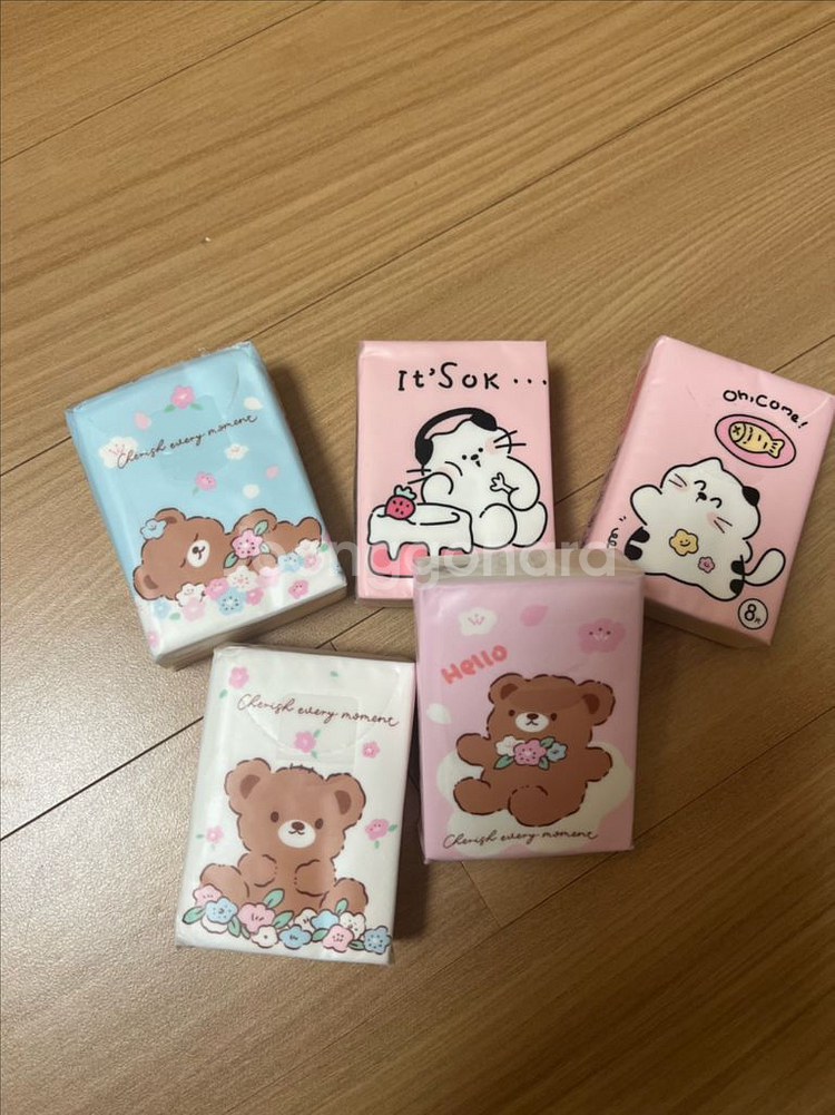 캐릭터 휴대용 티슈 8매입 5개--1