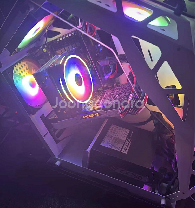 급처!! 12코어 24쓰레드 서버용 게이밍 배그 컴퓨터--0