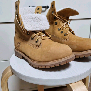 팀버랜드 털부츠