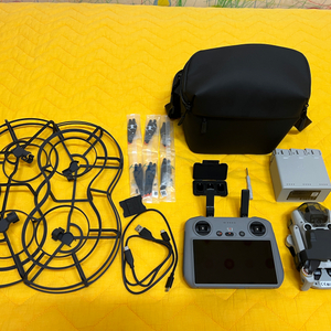 DJI Mini 4 Pro플라이모어 콤보 신품급