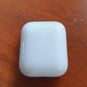 에어팟2세대 본체 케이스, 상태좋음, A1602