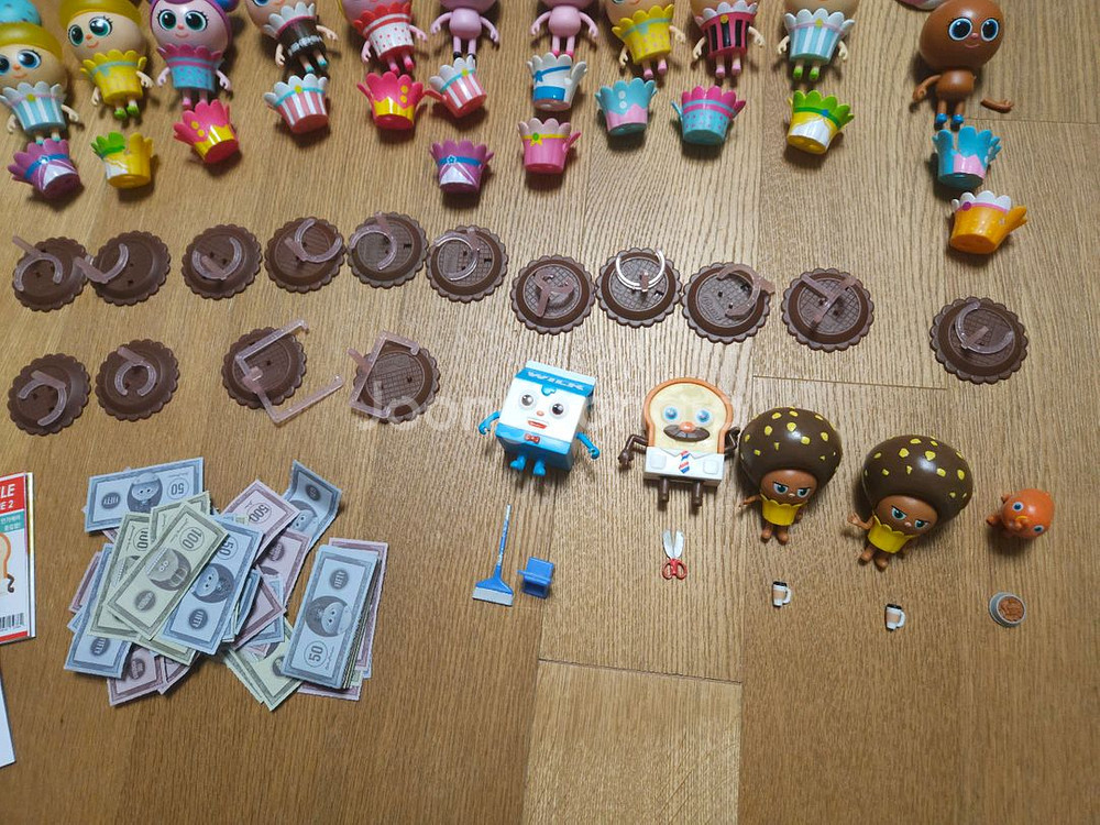 브레드이발소 피규어 미니컵케익 피규어 일괄 아동식책 덤 72000원--3