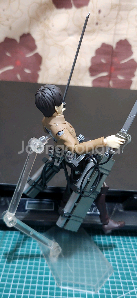 figma 진격의 거인 에렌 예거 (마지막 사진 참고)--4