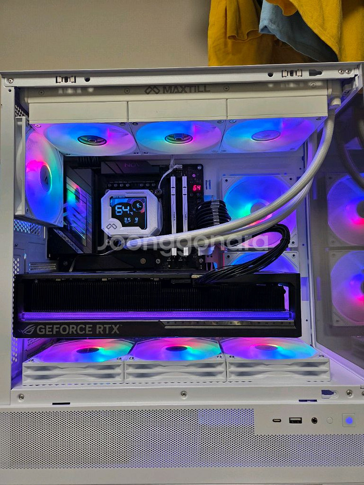 9950x3d, x870e, 64gb,2tb,5090--0
